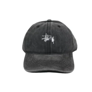 A small embroidered baseball cap 3437